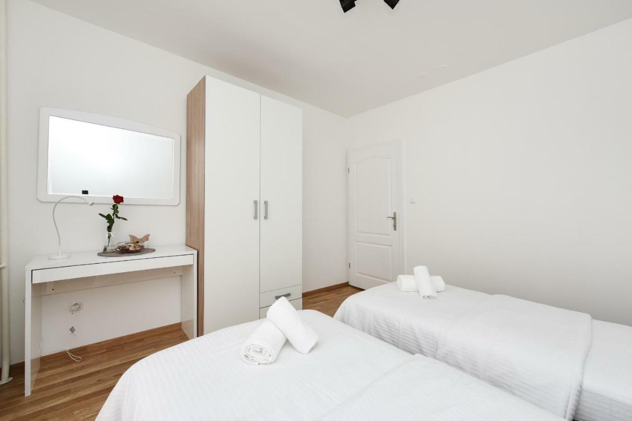 July Apartment Ζαντάρ Εξωτερικό φωτογραφία