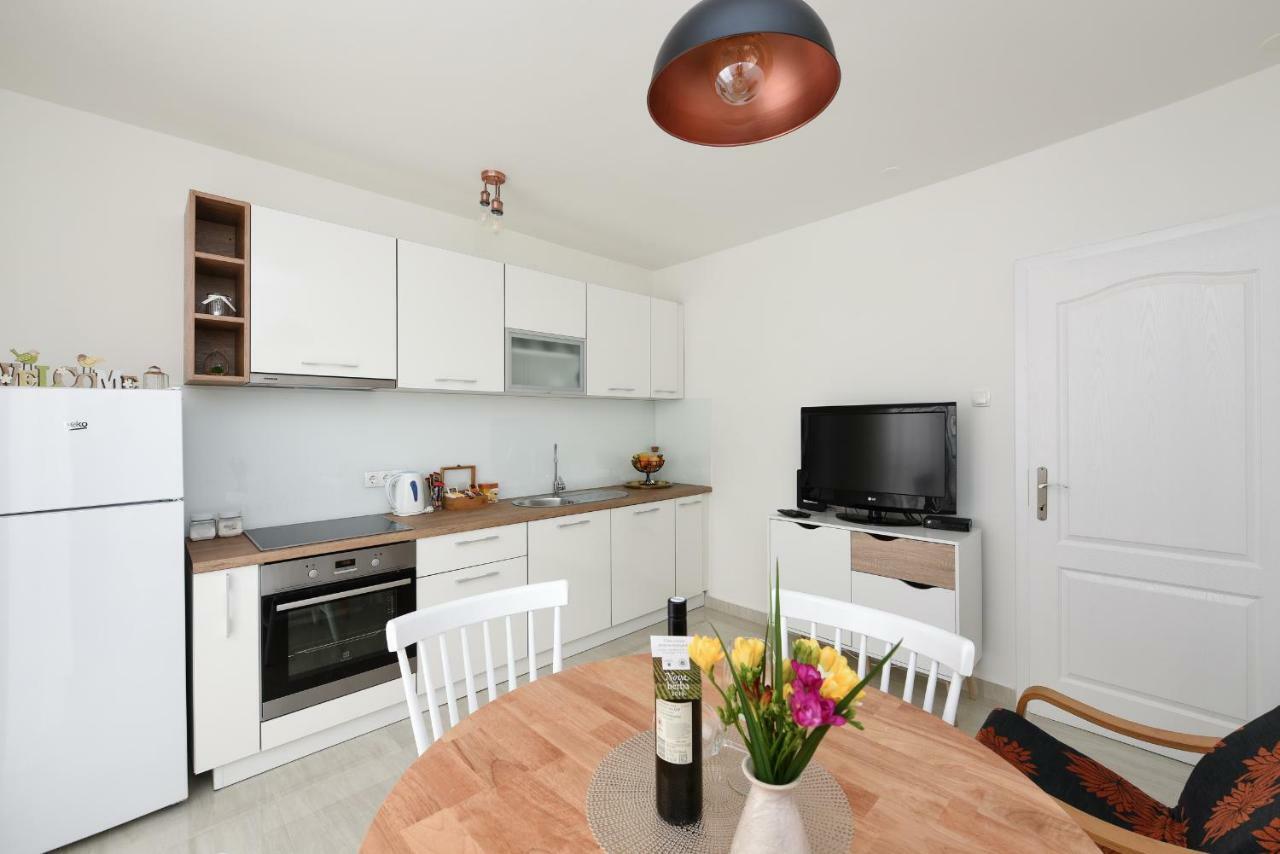 July Apartment Ζαντάρ Εξωτερικό φωτογραφία